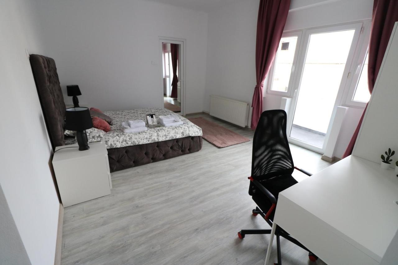 Athenee Palace Apartment - Panoramic View Terrace & Balcony - Free Minibar Bucharest Luaran gambar