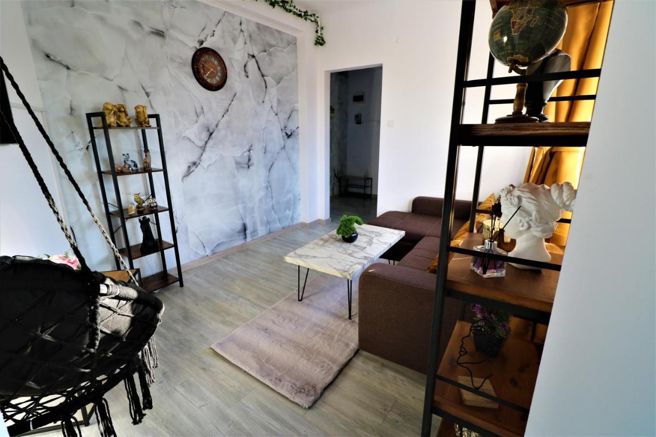 Athenee Palace Apartment - Panoramic View Terrace & Balcony - Free Minibar Bucharest Luaran gambar