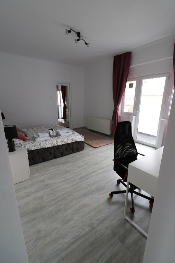 Athenee Palace Apartment - Panoramic View Terrace & Balcony - Free Minibar Bucharest Luaran gambar