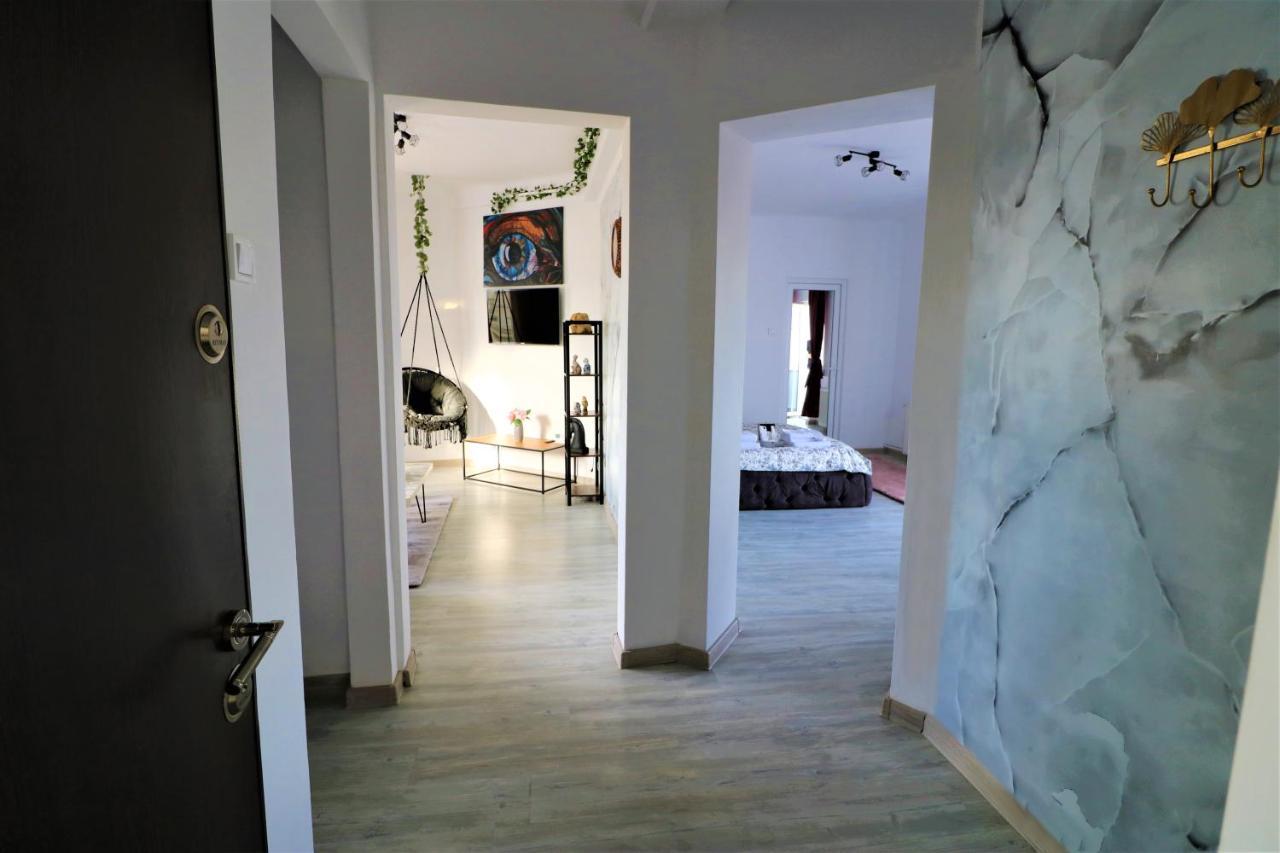 Athenee Palace Apartment - Panoramic View Terrace & Balcony - Free Minibar Bucharest Luaran gambar